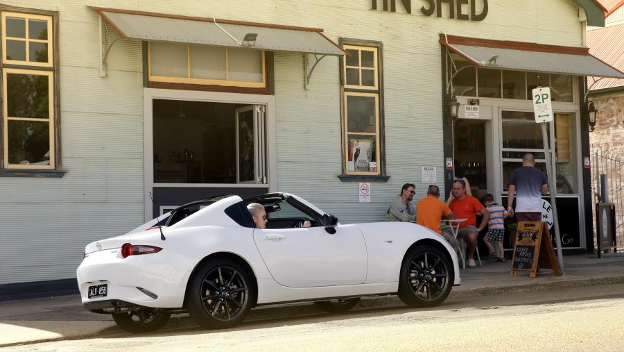  Mazda MX-5 RF (ND) 2017 года  (AU) (фото 7 из 42)